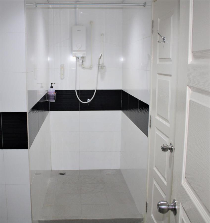 Mansion One Seaview Georgetown 2Br 6 Pax Appartement Buitenkant foto